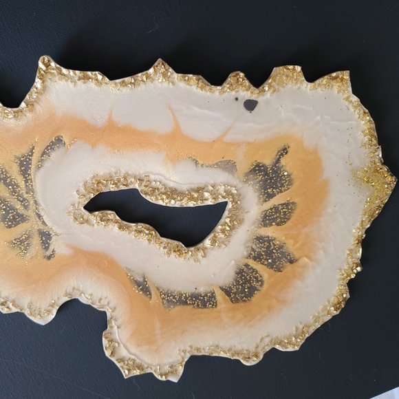Golden Geode - Picture 4 of 4